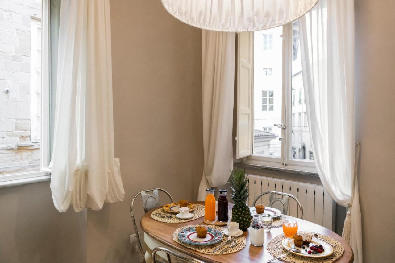Stence Apartment ลุคคา ภายนอก รูปภาพ