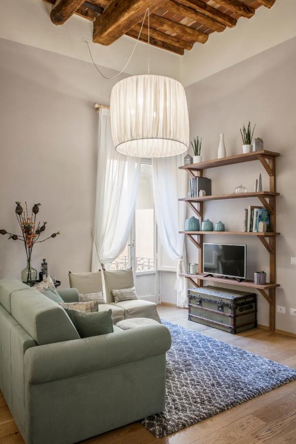 Stence Apartment ลุคคา ภายนอก รูปภาพ